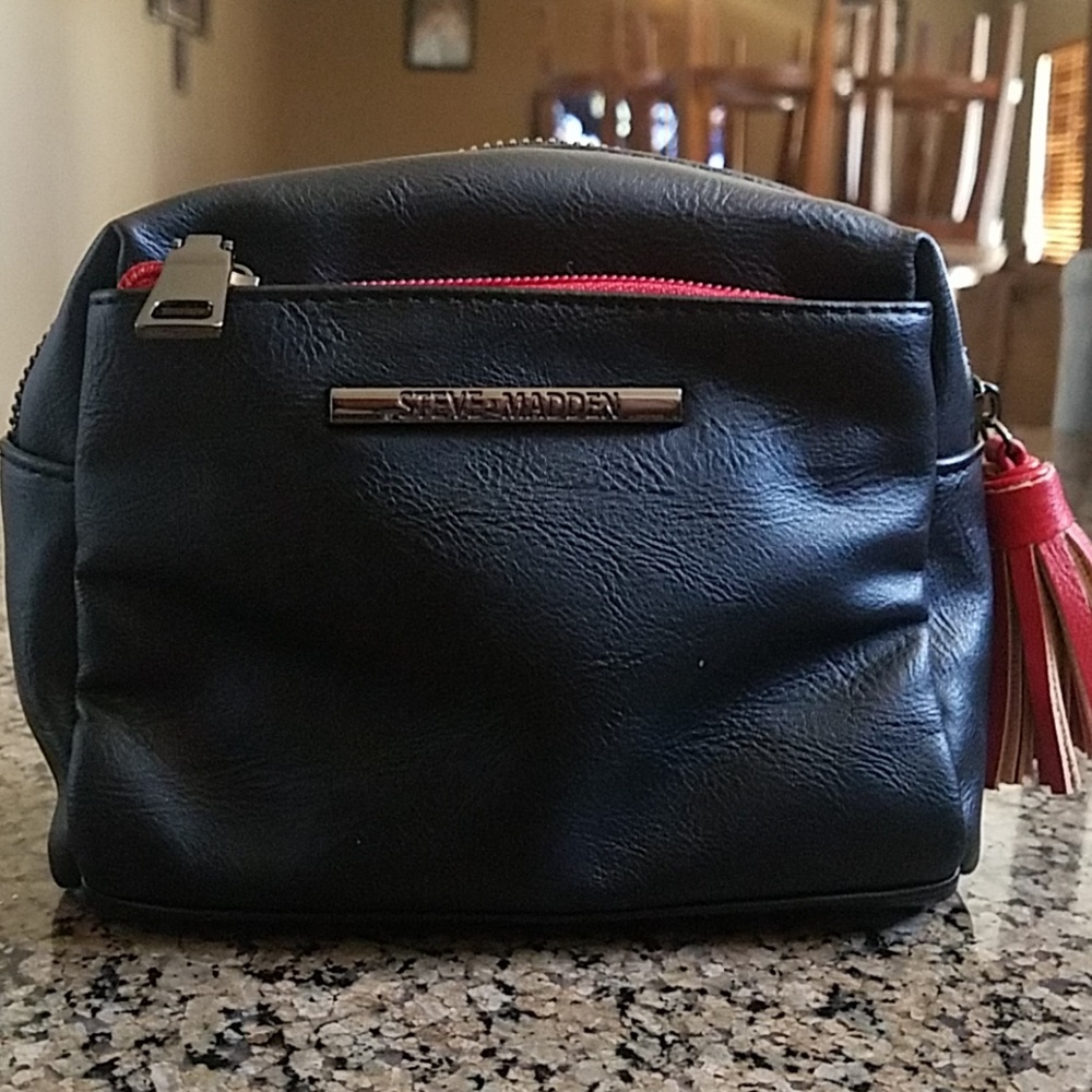 Steve Madden cosmetic bag
